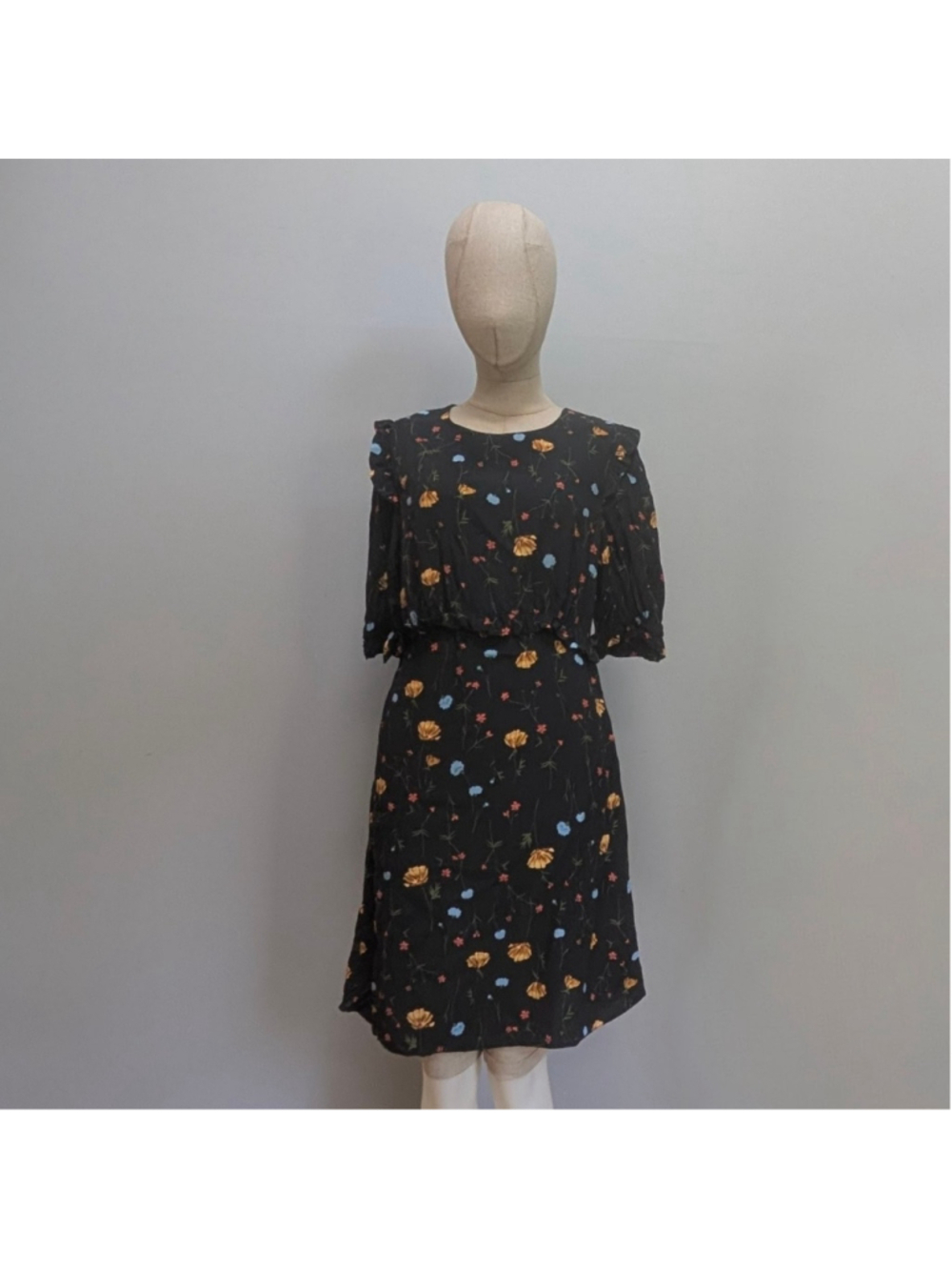 Nobody's Child Black Floral Ditsy Print Ruffle Tea Dress - Size 8 - Picture 2 of 9
